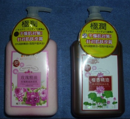 御信堂350ml檀香，玫瑰精油沐浴乳